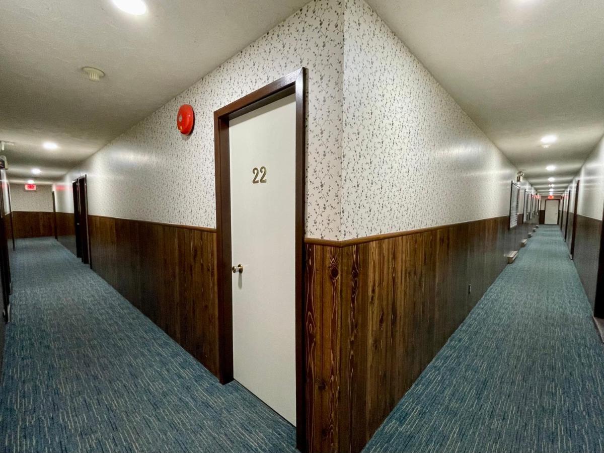 Valhalla Motel